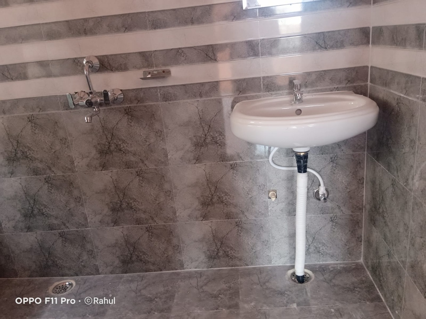 Unfurnished 3bhk in Basistha Chariali Overbridge, Krishnapur, Beltola Tiniali, Guwahati, Assam, India for Rent